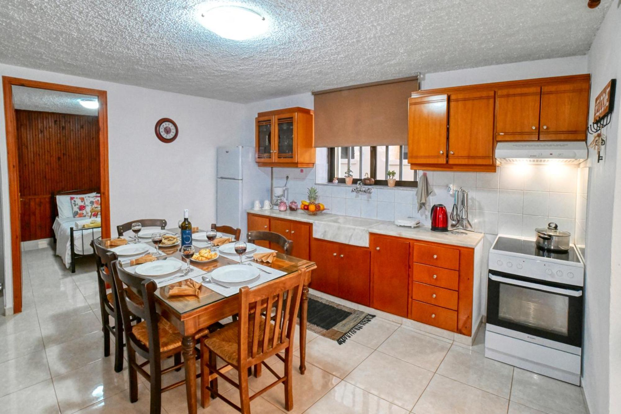 Kiki'S House Near Falassarna And Balos Platanos  ภายนอก รูปภาพ