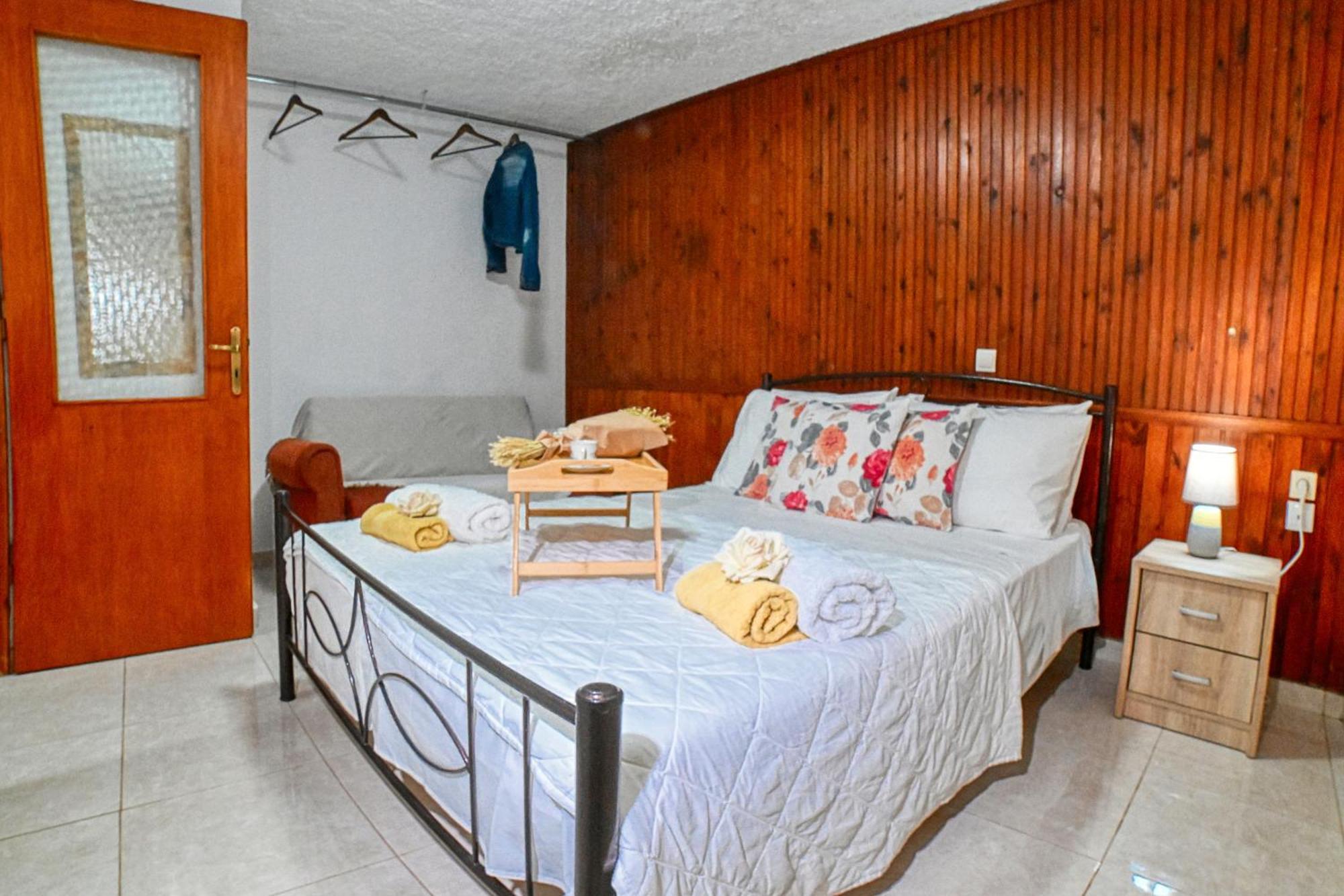 Kiki'S House Near Falassarna And Balos Platanos  ภายนอก รูปภาพ